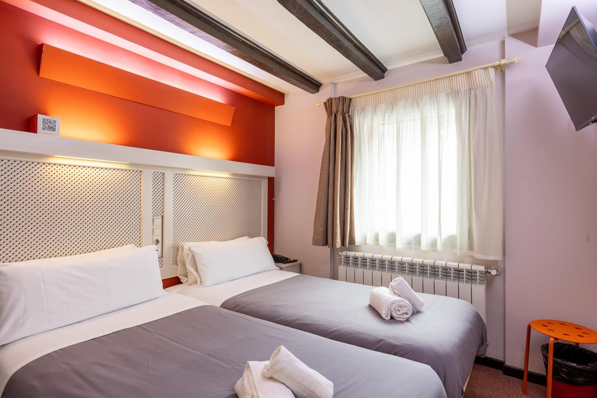Hotel Micolau อรินซัล ภายนอก รูปภาพ