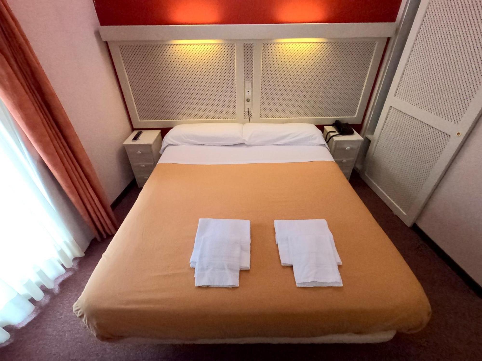 Hotel Micolau อรินซัล ภายนอก รูปภาพ