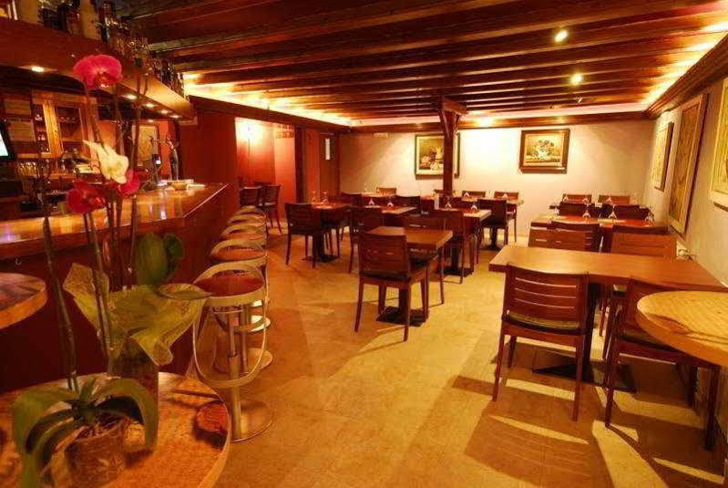Hotel Micolau อรินซัล ภายนอก รูปภาพ